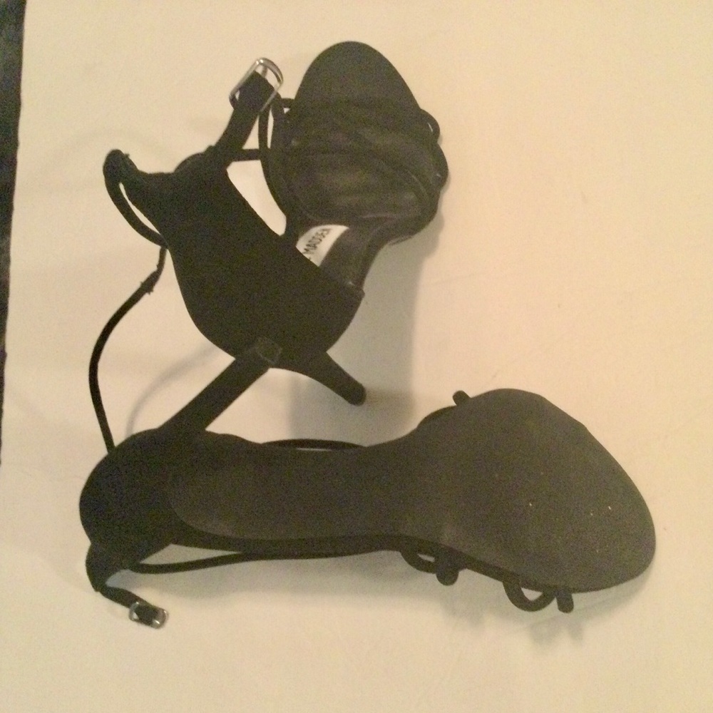 Steve Madden Signature Heels Practically Brand New - image 4